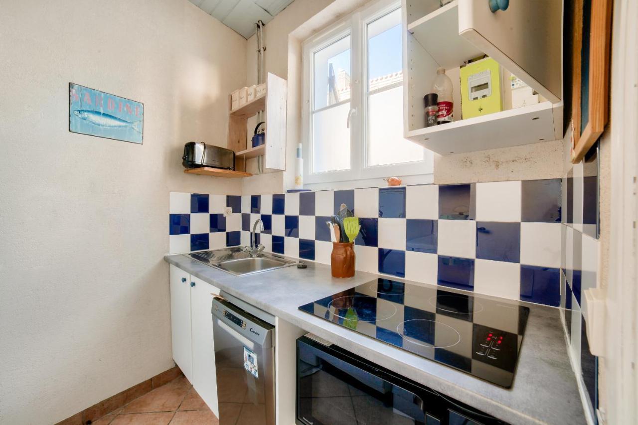 Jolie Maison Avec Cour Pour 5 Personnes 诺亚芒提亚 外观 照片