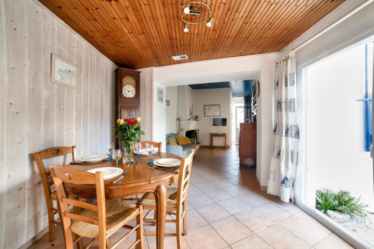 Jolie Maison Avec Cour Pour 5 Personnes 诺亚芒提亚 外观 照片